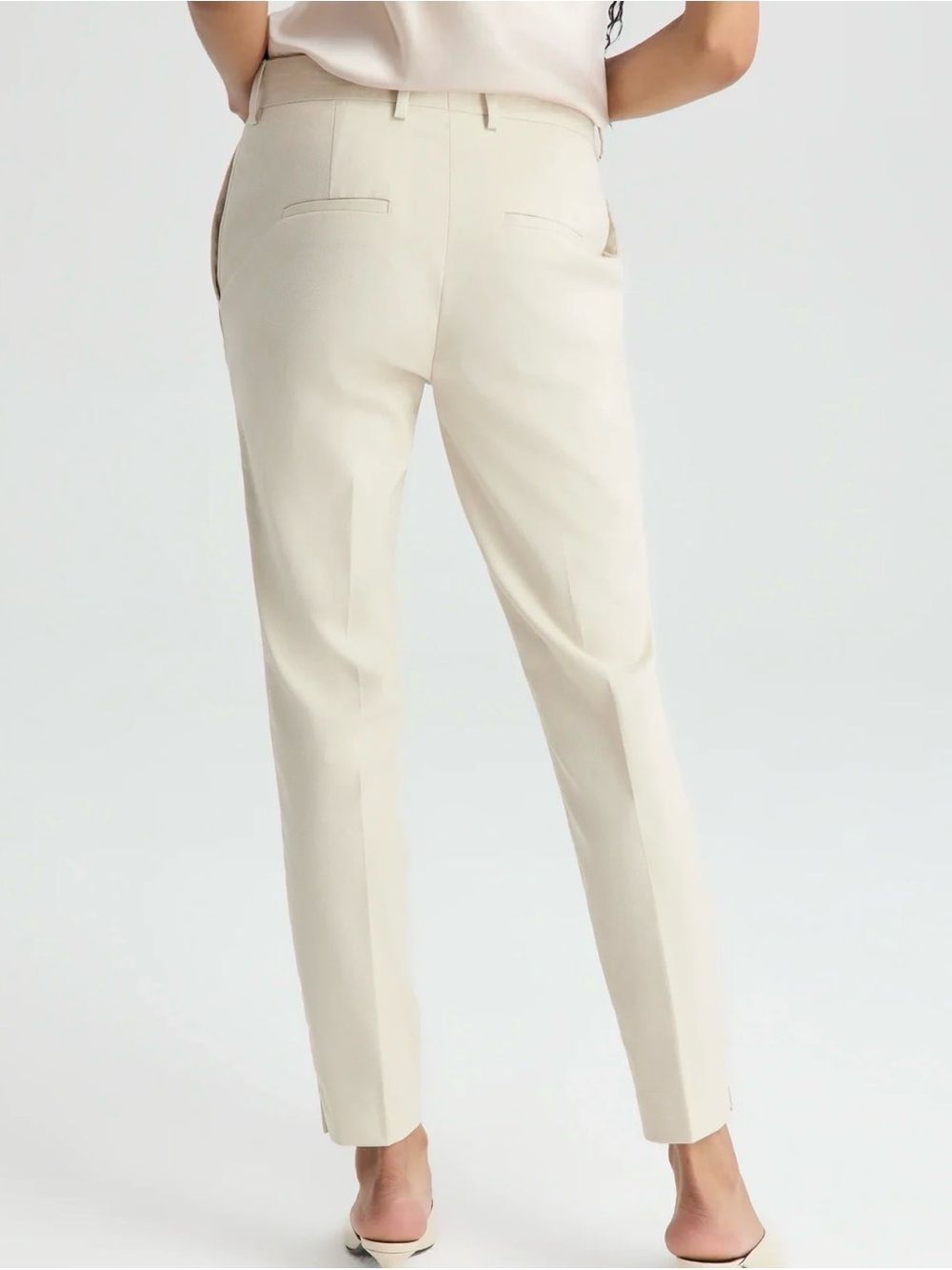 SuitShop Tailored Cream Women's Dress Pants 6P